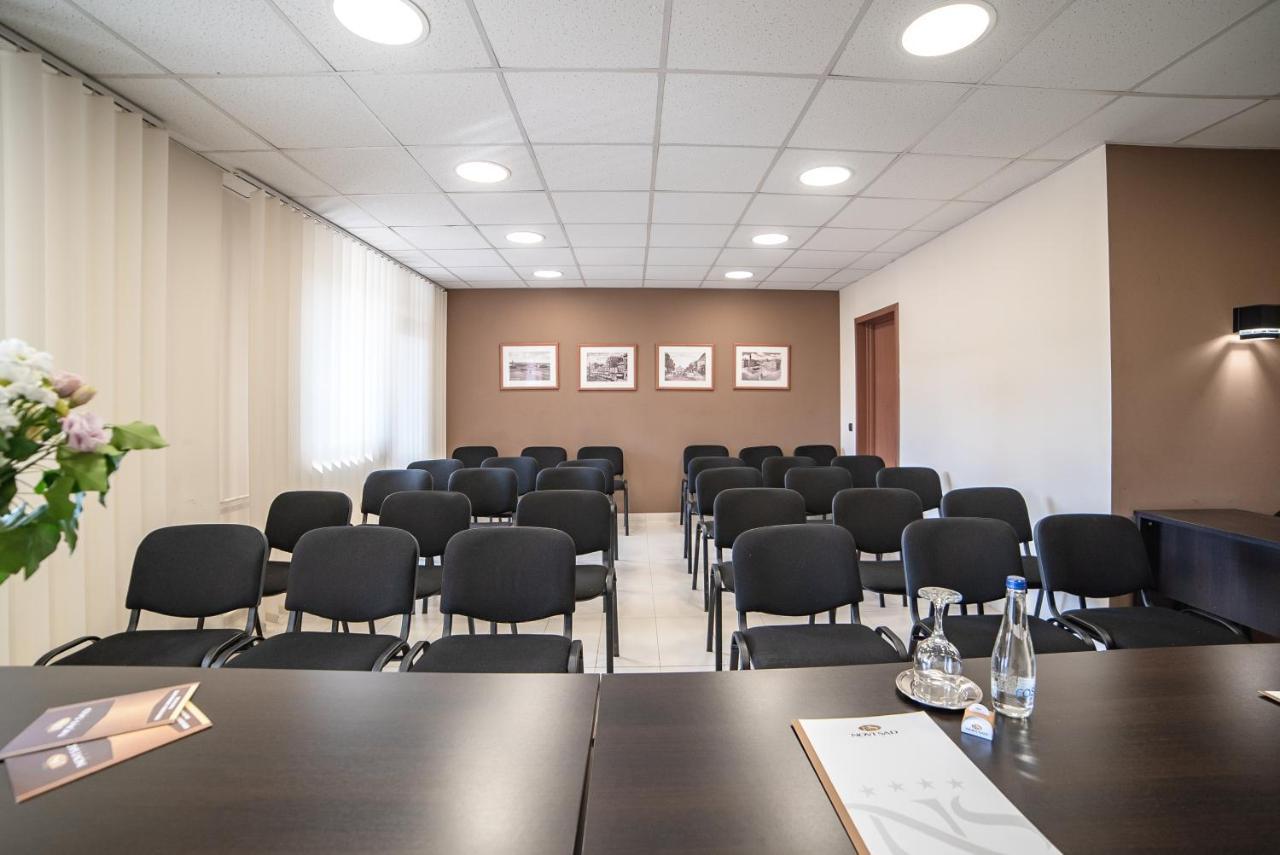 Hotel Novi Sad Extérieur photo