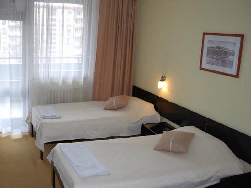 Hotel Novi Sad Extérieur photo